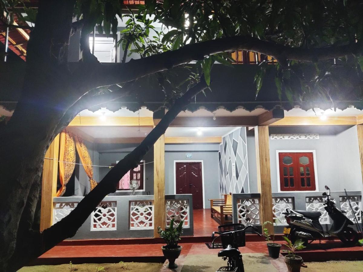Enoch Guest House Manar Exterior foto